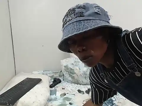 Snapshot of SlimGemZA chatting on 01-16-26, 07:56 SlimGemZA online show from 01-16-26, 07:56