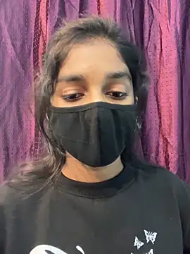 Snapshot of HotxAnamika chatting on 02-13-26, 10:11 HotxAnamika online show from 02-13-26, 10:11