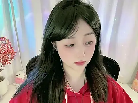 Snapshot of CLaire-5 chatting on 01-17-26, 05:45 CLaire-5 online show from 01-17-26, 05:45