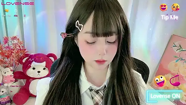 Snapshot of CLaire-5 chatting on 02-26-26, 05:45 CLaire-5 online show from 02-26-26, 05:45