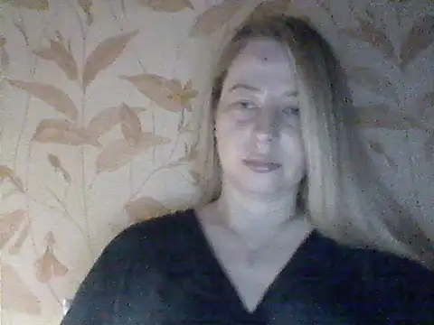 Snapshot of Miralisse chatting on 03-01-26, 06:21 Miralisse online show from 03-01-26, 06:21