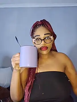 Snapshot of Sultrydiva1 chatting on 02-14-26, 09:39 Sultrydiva1 online show from 02-14-26, 09:39