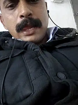 Snapshot of your_hot_dady chatting on 03-01-26, 07:05 your hot dady online show from 03-01-26, 07:05