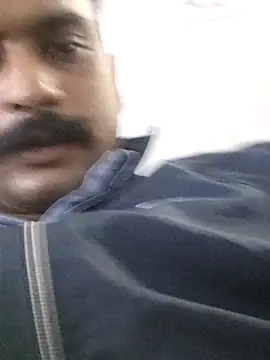 Snapshot of your_hot_dady chatting on 03-02-26, 07:32 your hot dady online show from 03-02-26, 07:32