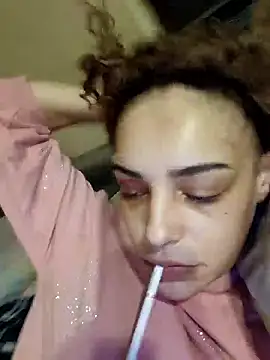 Snapshot of dear2002 chatting on 01-16-26, 05:33 dear2002 online show from 01-16-26, 05:33