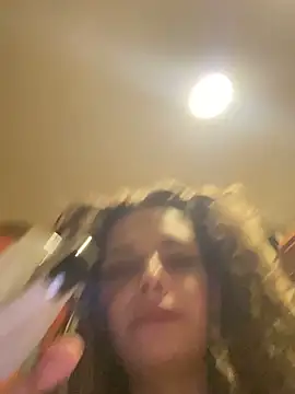 Snapshot of dear2002 chatting on 01-17-26, 06:22 dear2002 online show from 01-17-26, 06:22