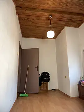 Snapshot of dear2002 chatting on 02-25-26, 07:29 dear2002 online show from 02-25-26, 07:29