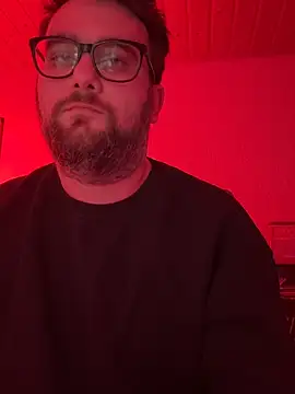 Snapshot of Dominic2295 chatting on 01-14-26, 02:23 Dominic2295 online show from 01-14-26, 02:23