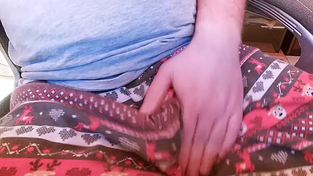 Snapshot of Dominic2295 chatting on 02-09-26, 05:17 Dominic2295 online show from 02-09-26, 05:17