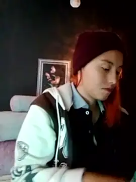 Snapshot of Velvet_Moon33 chatting on 01-14-26, 12:55 Velvet Moon33 online show from 01-14-26, 12:55