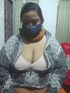 momo loves online show from 02-03-26, 06:13