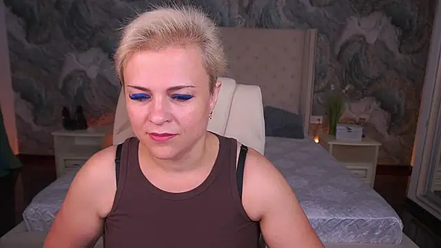 CrystalVibe online show from 06-19-26, 05:45
