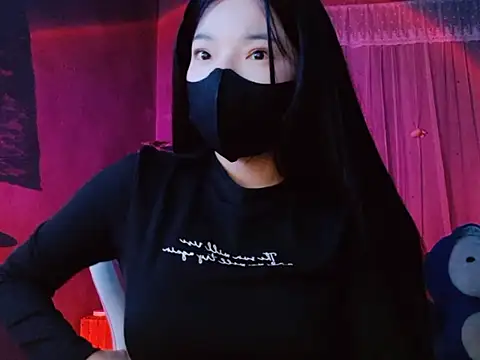 Snapshot of -Tamy- chatting on 02-18-26, 04:03 -Tamy- online show from 02-18-26, 04:03