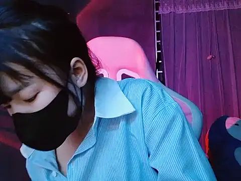 Snapshot of -Tamy- chatting on 03-15-26, 03:18 -Tamy- online show from 03-15-26, 03:18