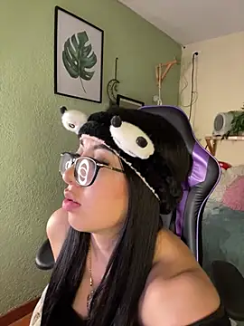 Natsrose online show from 02-06-26, 02:49