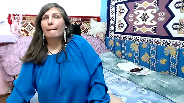 Adelinemilf online show from 06-13-26, 03:54