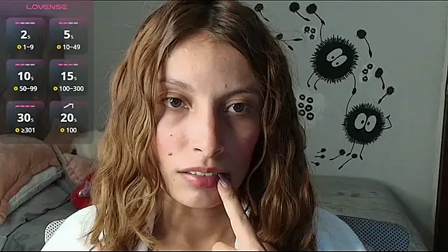 Snapshot of Sweet_moon_v_ chatting on 03-04-26, 07:53 Sweet moon v online show from 03-04-26, 07:53