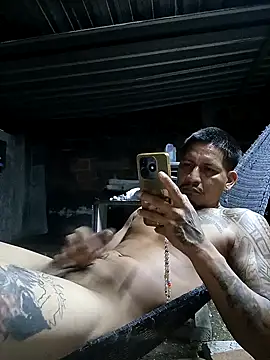 Snapshot of cielo420 chatting on 05-06-26, 04:41 cielo420 online show from 05-06-26, 04:41