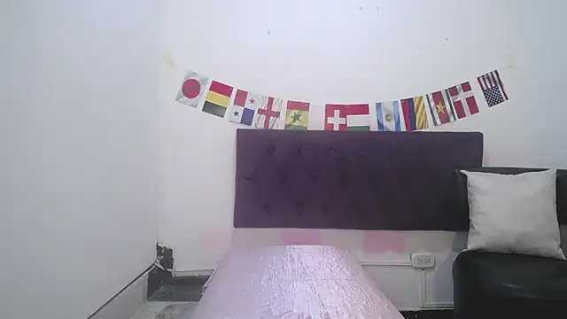 Little18Doll online show from 07-18-26, 10:35