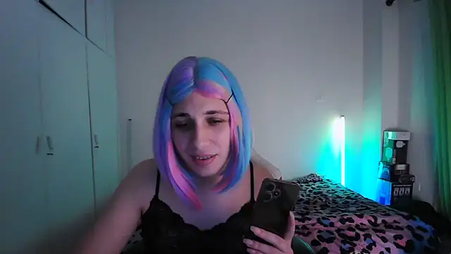 Snapshot of HoneyValentine chatting on 06-12-26, 07:35 HoneyValentine online show from 06-12-26, 07:35