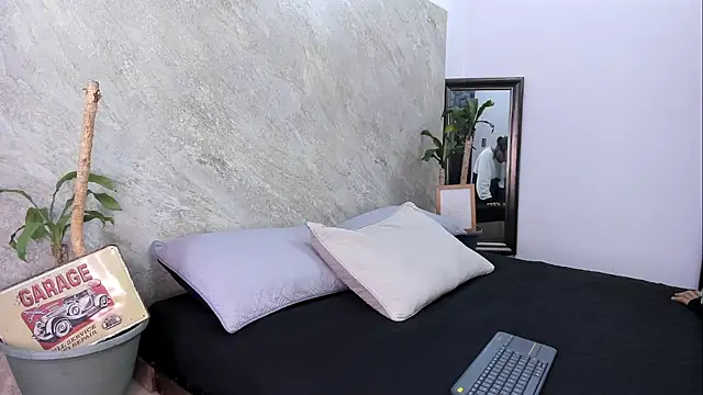 Snapshot of Treyk_king chatting on 02-04-26, 03:56 Treyk king online show from 02-04-26, 03:56