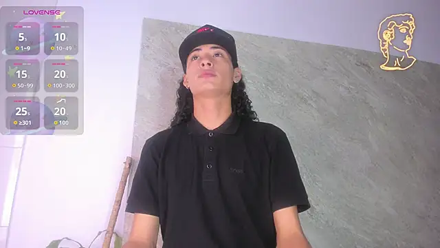 Snapshot of Treyk_king chatting on 03-10-26, 04:50 Treyk king online show from 03-10-26, 04:50