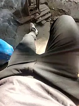 Snapshot of rohit16770 chatting on 01-09-26, 08:39 rohit16770 online show from 01-09-26, 08:39