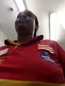 Snapshot of Asia_37 chatting on 02-12-26, 09:32 Asia 37 online show from 02-12-26, 09:32