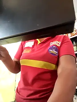 Snapshot of Asia_37 chatting on 02-14-26, 08:49 Asia 37 online show from 02-14-26, 08:49