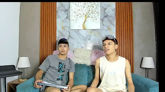 AVENGER BOYS2026 online show from 06-11-26, 07:12