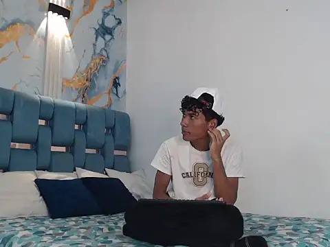 Snapshot of MAPOLA_GREAT chatting on 01-07-26, 07:22 MAPOLA GREAT online show from 01-07-26, 07:22