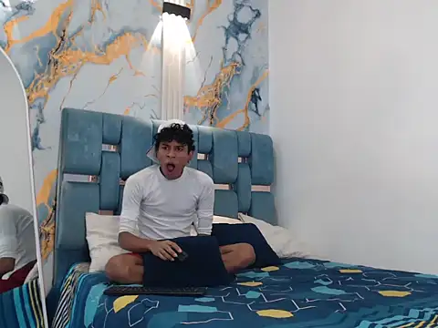 Snapshot of MAPOLA_GREAT chatting on 01-12-26, 07:24 MAPOLA GREAT online show from 01-12-26, 07:24