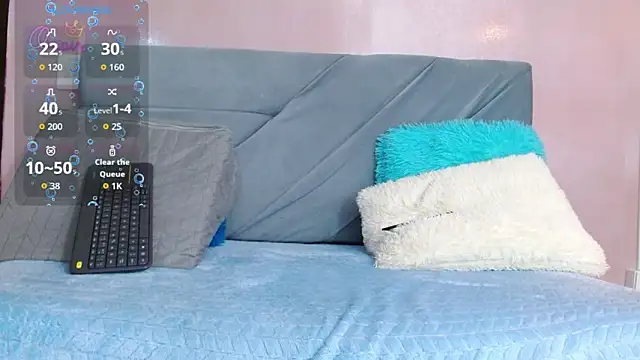 Snapshot of studentdeivy_ chatting on 02-10-26, 12:20 studentdeivy online show from 02-10-26, 12:20