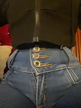 Michelle ec online show from 06-27-26, 07:41