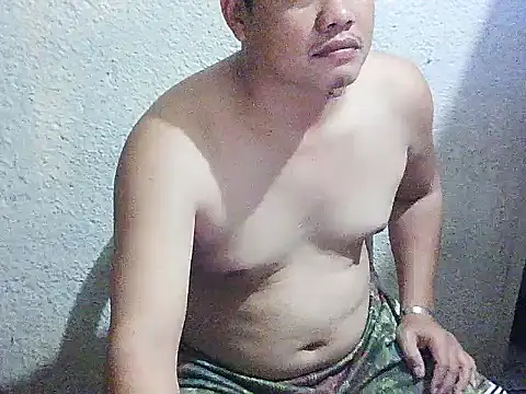 Snapshot of UrAsianGuy90 chatting on 01-18-26, 11:58 UrAsianGuy90 online show from 01-18-26, 11:58