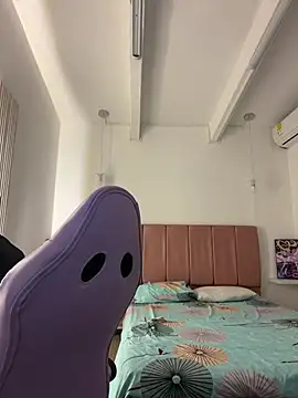 Snapshot of Iamcami_ chatting on 02-20-26, 06:41 Iamcami online show from 02-20-26, 06:41