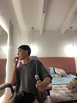 Snapshot of Iamcami_ chatting on 02-26-26, 06:51 Iamcami online show from 02-26-26, 06:51