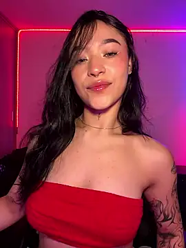 Snapshot of crystal_dlun chatting on 01-18-26, 04:11 crystal dlun online show from 01-18-26, 04:11