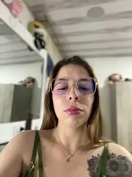 NatalyPinky online show from 05-15-26, 11:56