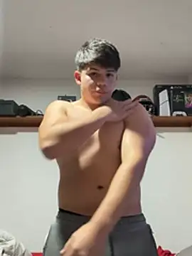 Snapshot of padrinito_69 chatting on 02-11-26, 06:51 padrinito 69 online show from 02-11-26, 06:51