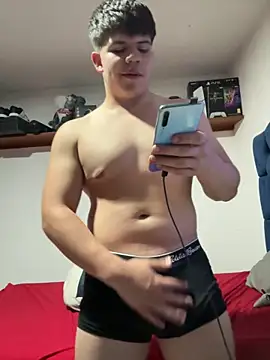 Snapshot of padrinito_69 chatting on 03-13-26, 06:31 padrinito 69 online show from 03-13-26, 06:31