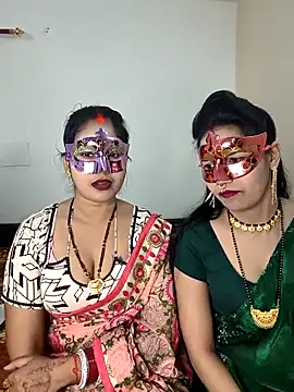 Snapshot of Meri_chandani01 chatting on 01-19-26, 04:11 Meri chandani01 online show from 01-19-26, 04:11