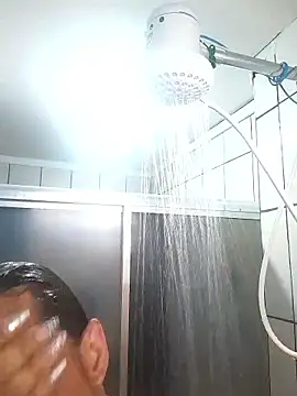 Snapshot of ofjuliaa chatting on 01-17-26, 06:33 ofjuliaa online show from 01-17-26, 06:33