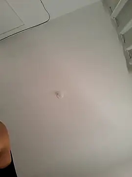 Snapshot of ofjuliaa chatting on 03-14-26, 08:47 ofjuliaa online show from 03-14-26, 08:47