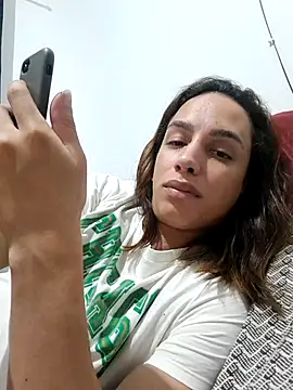 ofjuliaa online show from 04-12-26, 07:13