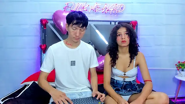 Snapshot of BunnyLove_ chatting on 02-13-26, 12:06 BunnyLove online show from 02-13-26, 12:06