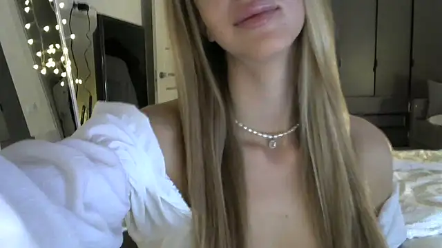 LizaSweetyq online show from 02-11-26, 09:03