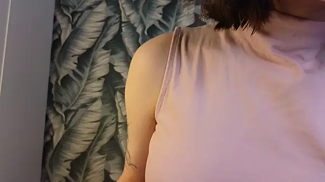 Snapshot of BondiCappetit chatting on 01-10-26, 11:01 BondiCappetit online show from 01-10-26, 11:01