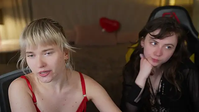 Orly flame online show from 04-29-26, 05:30