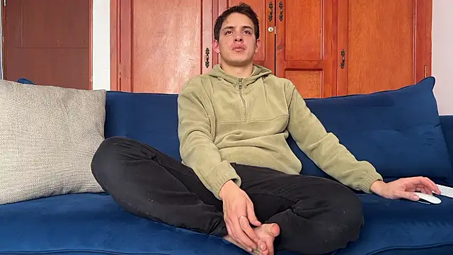 Enzho liam online show from 02-16-26, 03:41